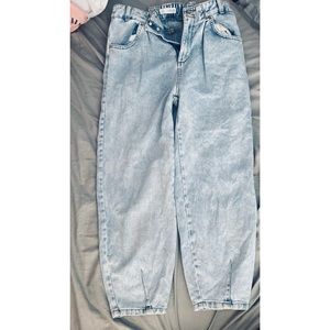 Light washed blue mom jeans ZARA KIDS 13/14 or XS